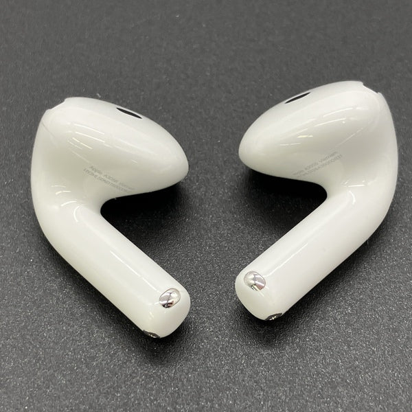Apple 【中古】AirPods 4 MXP93J/A（アクティブノイズキャンセリング