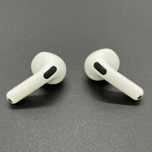 Apple 【中古】AirPods 4 MXP93J/A（アクティブノイズキャンセリング