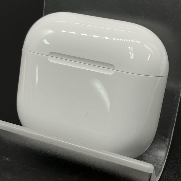 Apple 【中古】AirPods 4 MXP93J/A（アクティブノイズキャンセリング