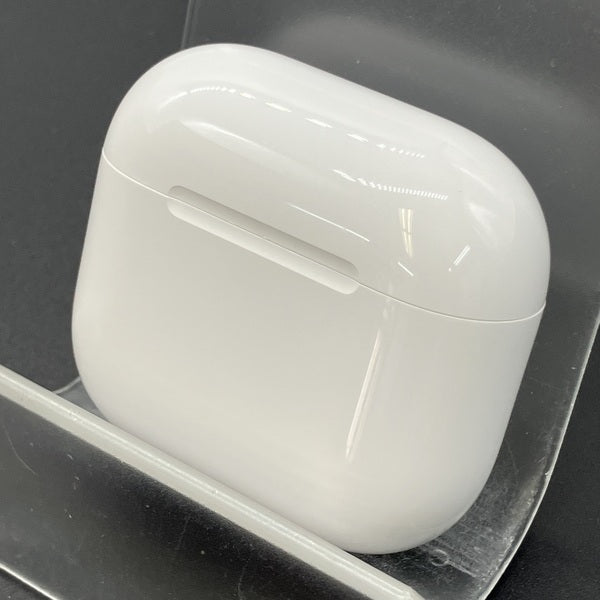 Apple 【中古】AirPods 4 MXP93J/A（アクティブノイズキャンセリング