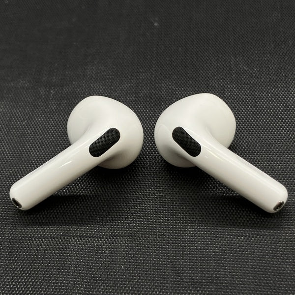 【中古】AirPods 4 MXP93J/A（アクティブノイズキャンセリング搭載）【秋葉原】