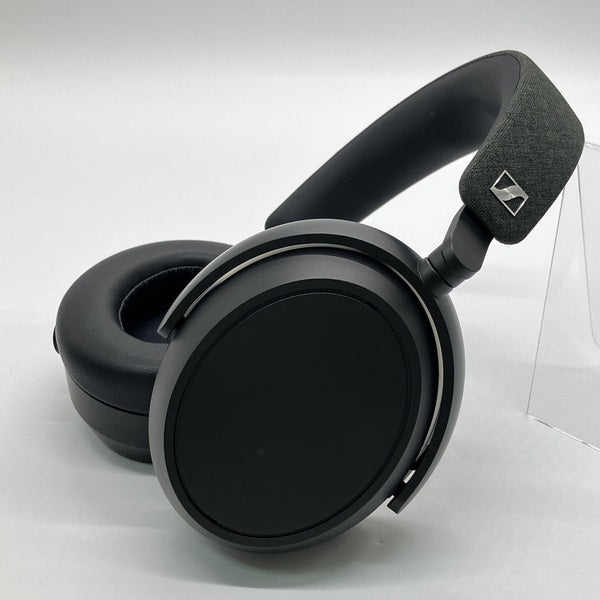 【中古】MOMENTUM 4 Wireless ブラック 【M4AEBT BLACK】【秋葉原】