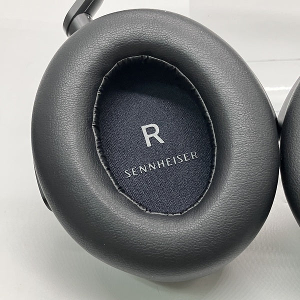 【中古】MOMENTUM 4 Wireless ブラック 【M4AEBT BLACK】【秋葉原】
