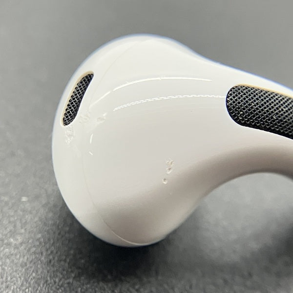 【中古】AirPods Pro (第2世代) MQD83J/A【秋葉原】