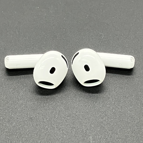 【中古】AirPods 4 MXP93J/A（アクティブノイズキャンセリング搭載）【日本橋】