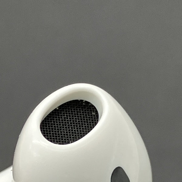 【中古】AirPods 4 MXP93J/A（アクティブノイズキャンセリング搭載）【日本橋】