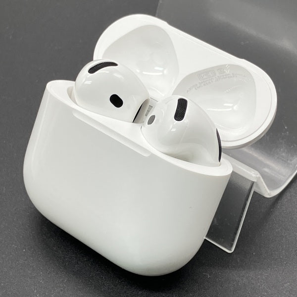 【中古】AirPods 4 MXP93J/A（アクティブノイズキャンセリング搭載）【日本橋】