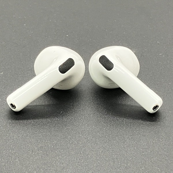 Apple 【中古】AirPods 4 MXP93J/A（アクティブノイズキャンセリング
