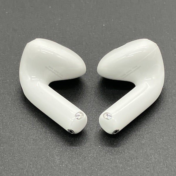 Apple 【中古】AirPods 4 MXP93J/A（アクティブノイズキャンセリング
