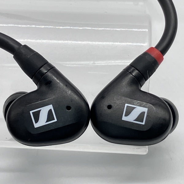 【中古】IE 100 PRO BLACK【秋葉原】