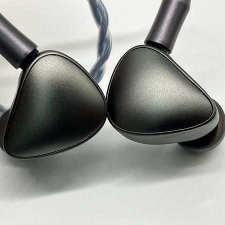 Tekkusai 【中古】Lucid IEM Batch 2 by Tekkusai【秋葉原】 – e☆イヤホン