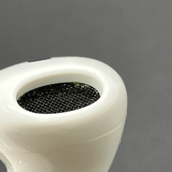 【中古】AirPods 4 MXP93J/A（アクティブノイズキャンセリング搭載）【日本橋】