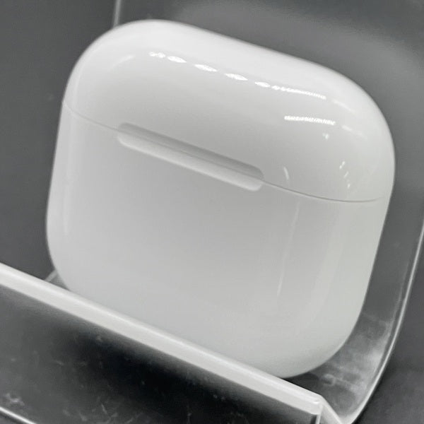 中古AirPods Apple 【中古】AirPods 4 MXP93J/A（アクティブノイズキャンセリング