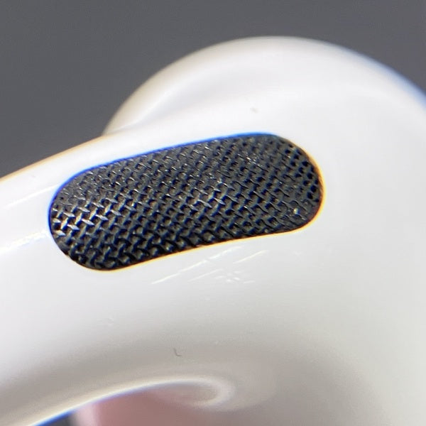 Apple 【中古】AirPods 4 MXP93J/A（アクティブノイズキャンセリング