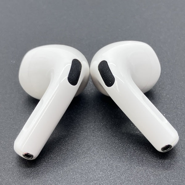 Apple 【中古】AirPods 4 MXP93J/A（アクティブノイズキャンセリング