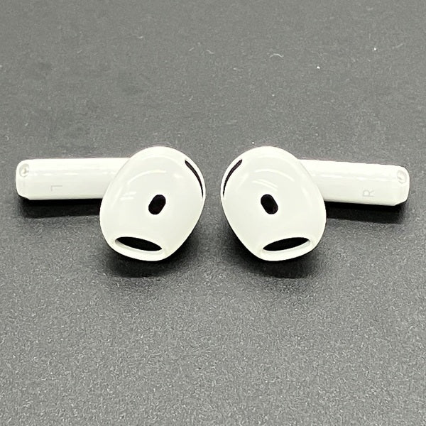 【中古】AirPods 4 MXP93J/A（アクティブノイズキャンセリング搭載）【日本橋】