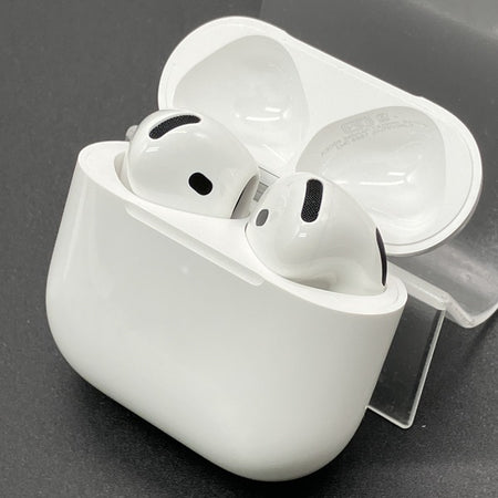 Apple 【中古】AirPods 4 MXP93J/A（アクティブノイズキャンセリング