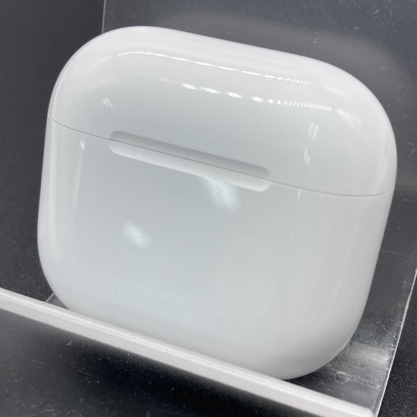 Apple 【中古】AirPods 4 MXP93J/A（アクティブノイズキャンセリング