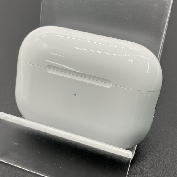 Apple 【中古】MagSafe充電ケース(USB-C)付きAirPods Pro(第2世代