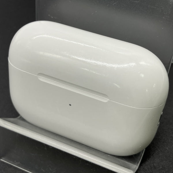 Apple 【中古】MagSafe充電ケース(USB-C)付きAirPods Pro(第2世代