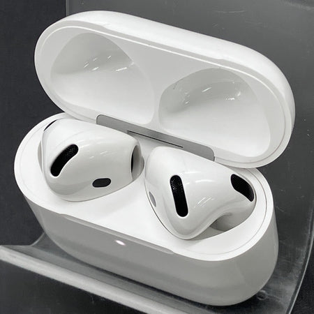 Apple 【中古】AirPods 4 MXP93J/A（アクティブノイズキャンセリング
