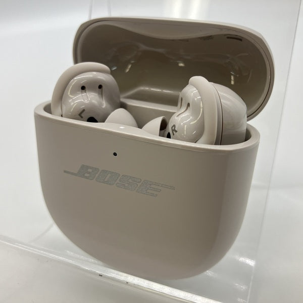 【中古】Quietcomfort Ultra Earbuds 2nd Gen White Smoke【秋葉原】