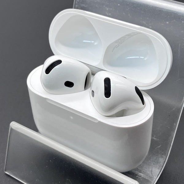 【中古】AirPods 4 MXP93J/A（アクティブノイズキャンセリング搭載）【日本橋】