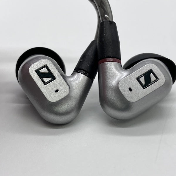 【中古】IE 200 Silver Edition【日本橋】
