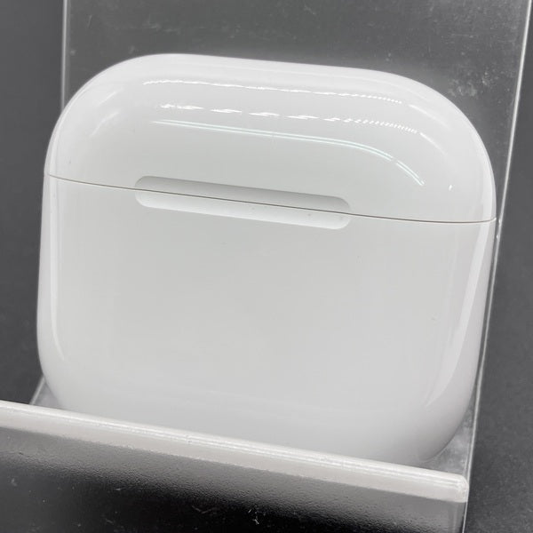 Apple 【中古】AirPods 4 MXP93J/A（アクティブノイズキャンセリング