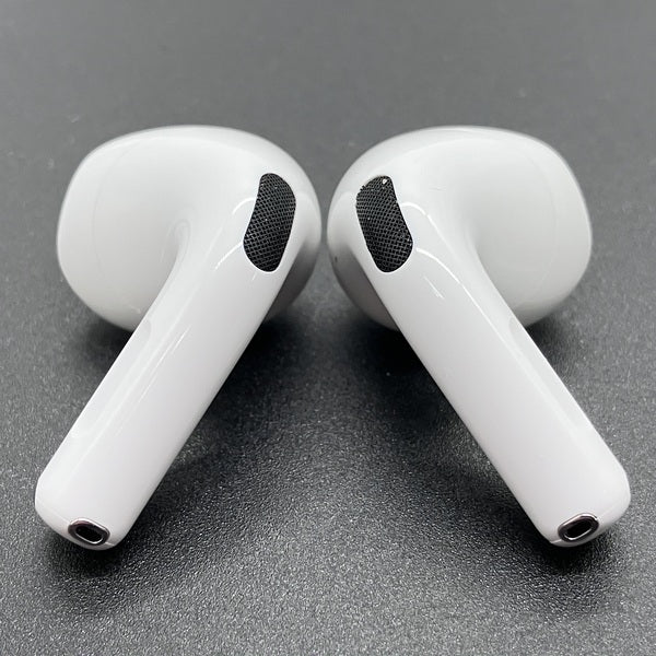 Apple 【中古】AirPods 4 MXP93J/A（アクティブノイズキャンセリング