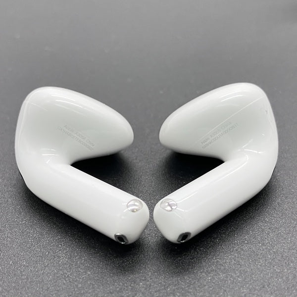 Apple 【中古】AirPods 4 MXP93J/A（アクティブノイズキャンセリング
