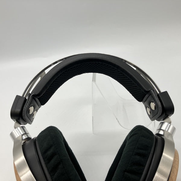 遠*釜様 【中古美品】TAGO STUDIO TAKASAKI 有線イヤホン T TAGO STUDIO TAKASAKI 【中古】T3-01【名古屋】 – e☆イヤホン