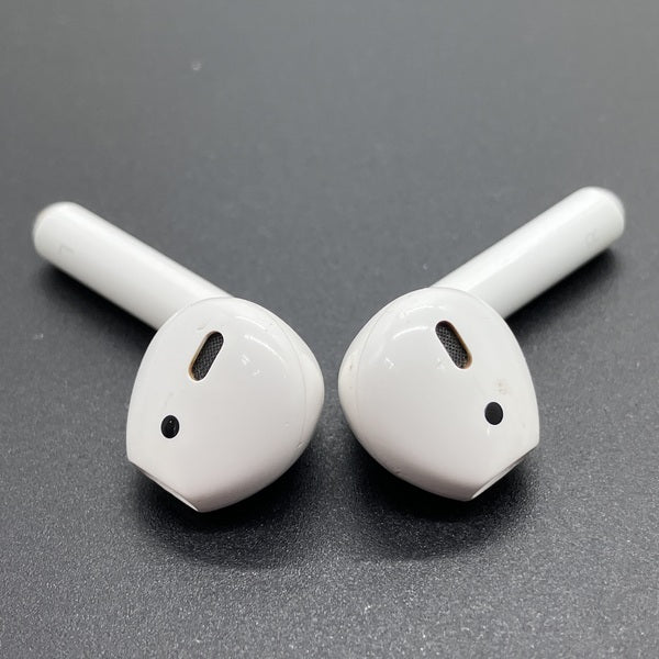Apple 【中古】AirPods with Wireless Charging Case MRXJ2J/A【秋葉原