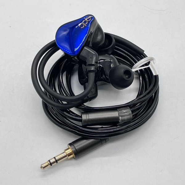 qdc 【中古】SUPERIOR Azure Blue 【QDC-SUPERIOR-BL】【秋葉原】 – e