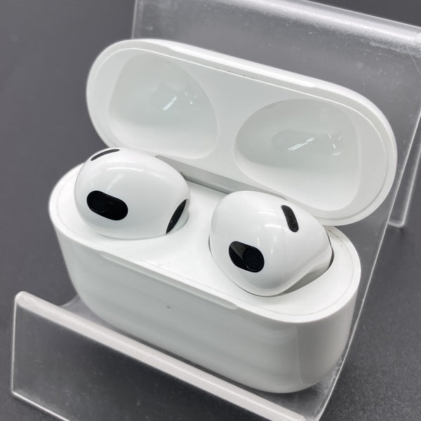 【中古】Airpods MME73J/A 3rd Generation【秋葉原】