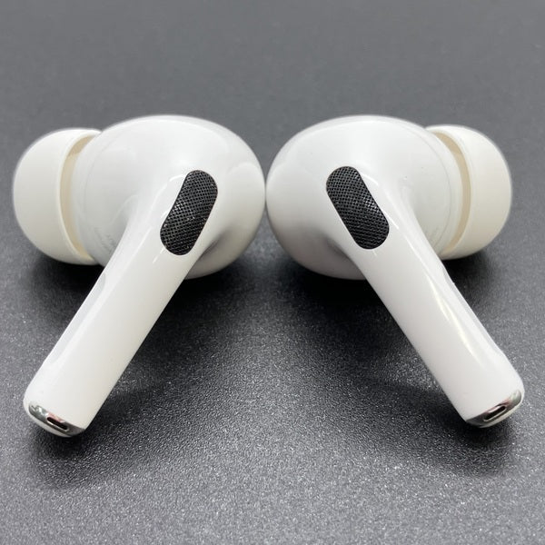 Apple 【中古】MagSafe充電ケース(USB-C)付きAirPods Pro(第2世代