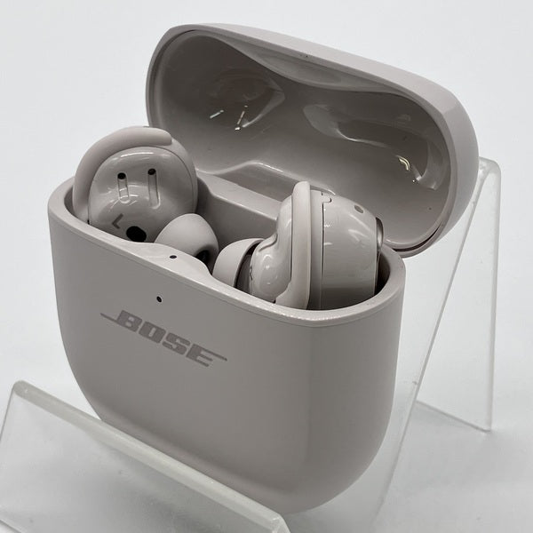 【中古】QuietComfort Ultra Earbuds White Smoke【秋葉原】