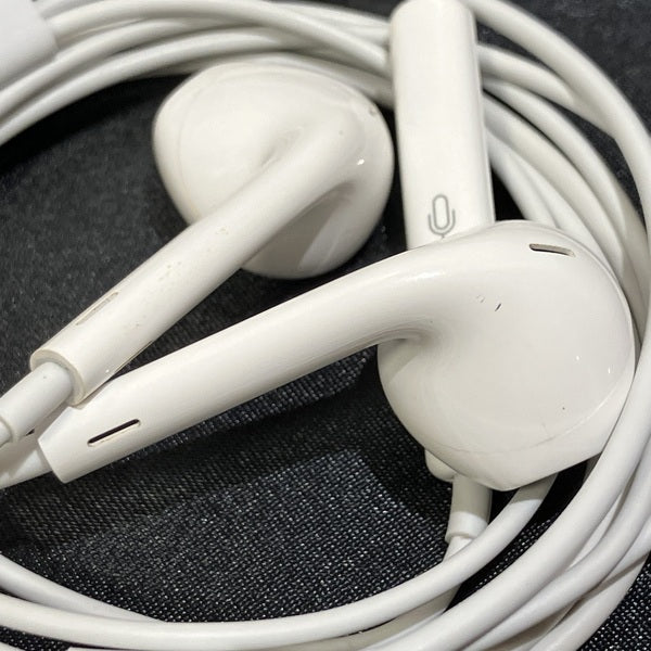 【中古】Apple EarPods with Remote and Mic【名古屋】
