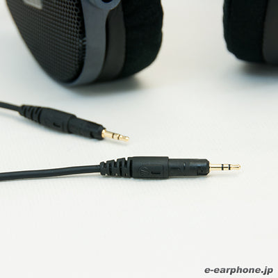 ATH-R70X