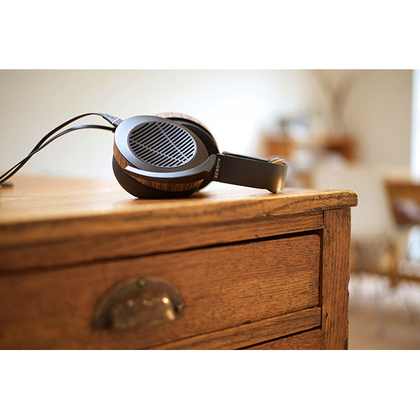 【アウトレット】EL-8 Black Open (APL with Apple cable)