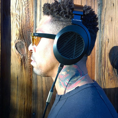 【アウトレット】EL-8 Black Open (APL with Apple cable)