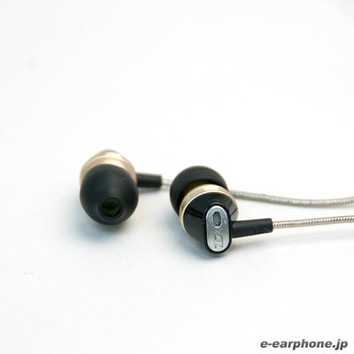 DM100 （Balanced Dynamic Driver搭載）