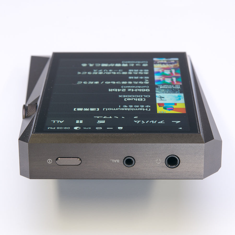 AK380 256GB メテオリックチタン【AK380-256GB-MT】
