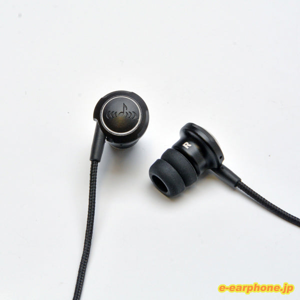HS1004 Black