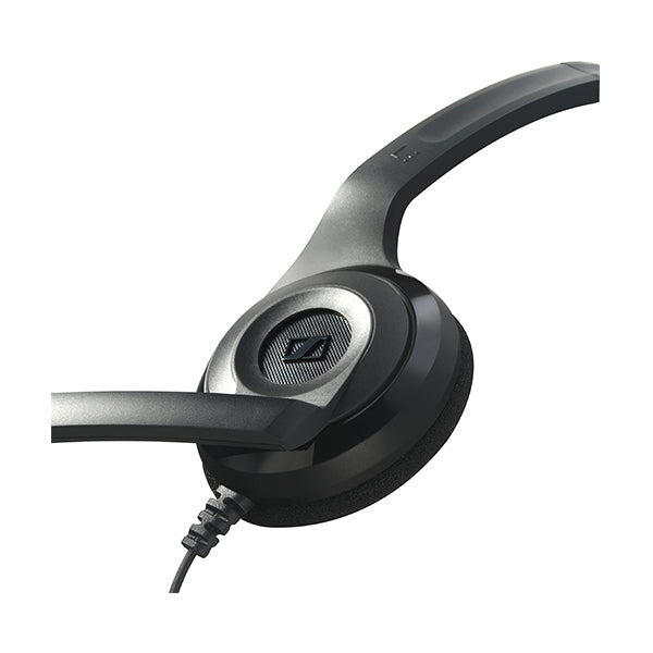 Sennheiser PC8.2 CHAT ヘッドホン Amazon.com: Sennheiser PC 8.2 USB On-Ear Headset With In