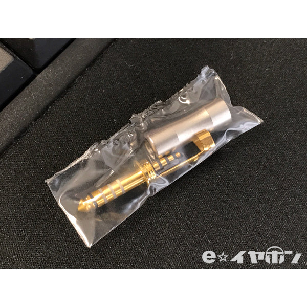 4.4Φ5極プラグ(金メッキ/貫通式導通タイプ)【CINQBES-V15NG5】