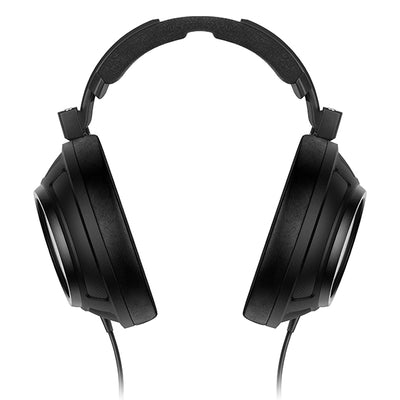 HD 820