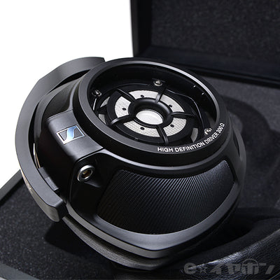 HD 820