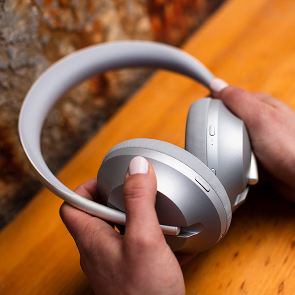 Bose Noise Cancelling Headphones 700 – e☆イヤホン