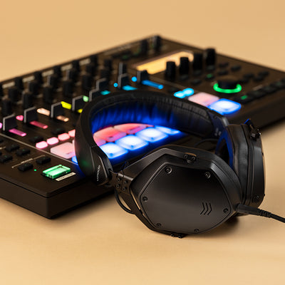 M-200